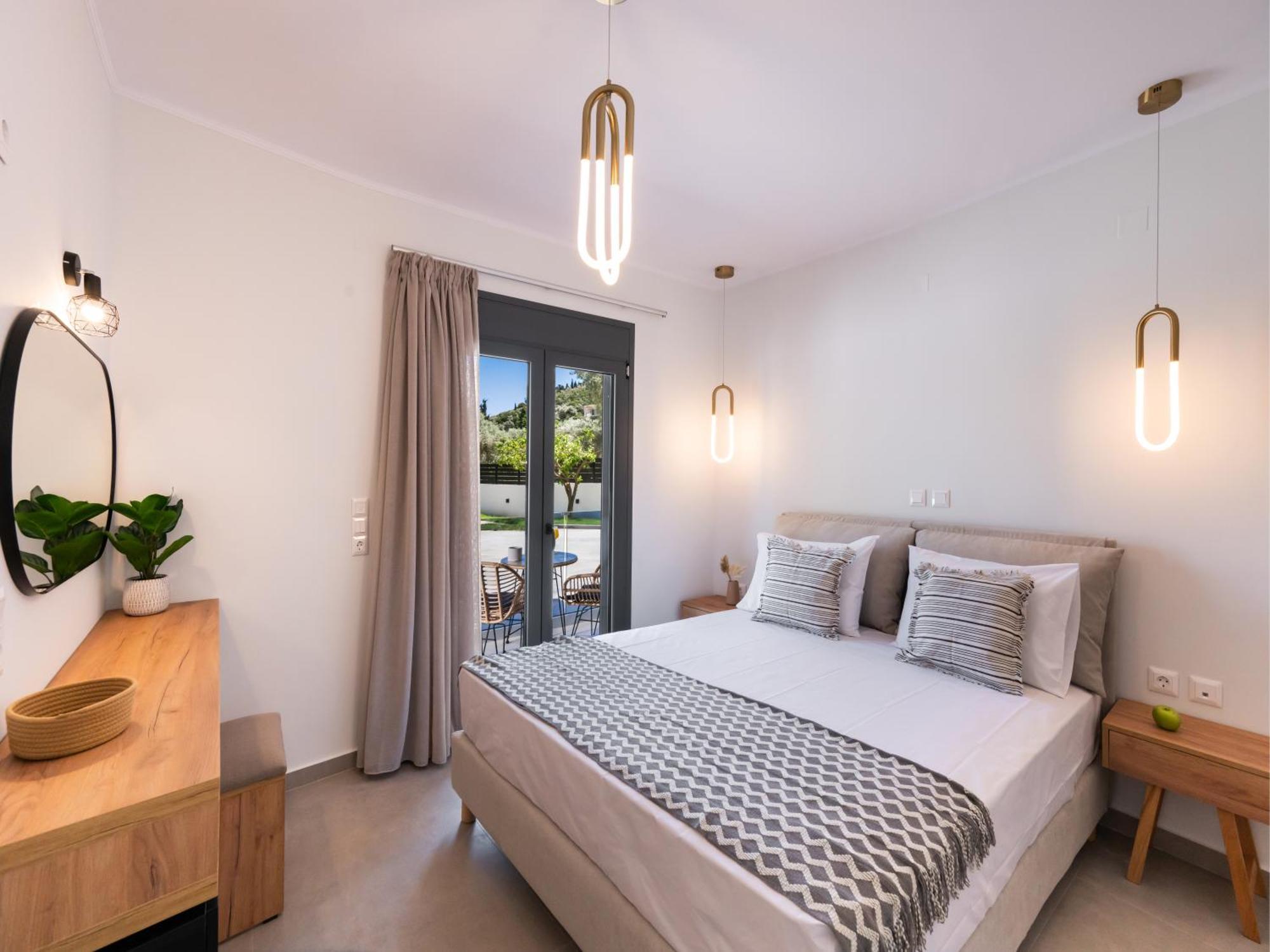 Vardas Luxury By Imagine Lefkada City