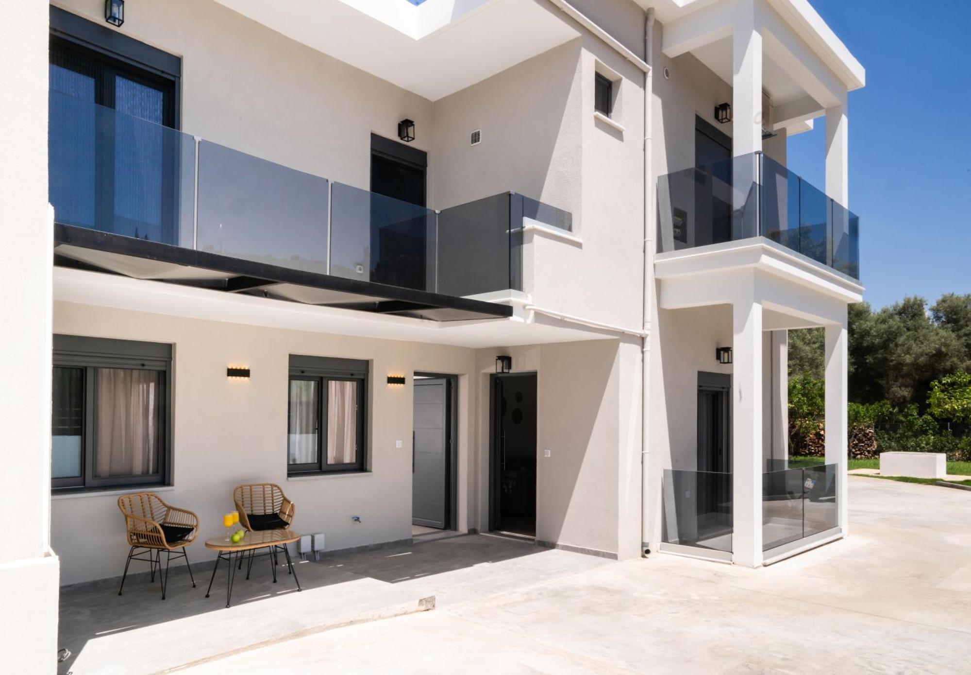 Vardas Luxury By Imagine Apartment Lefkada City